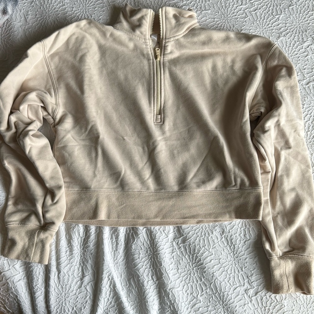 Fabletics Kat Cropped 1/4 Zip Pullover